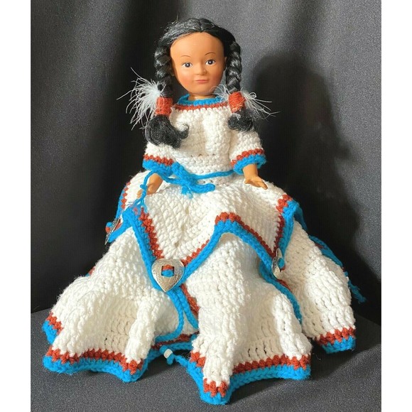 Vintage Loretta Daum Byrne Native American Indian Doll 1988 Crocheted Dress